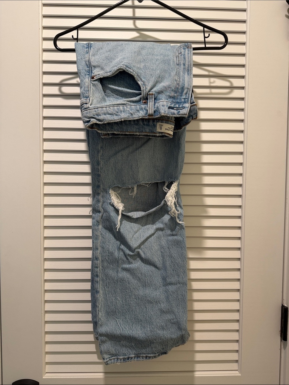 Abercrombie & Fitch Light Blue Relaxed High-Rise Jeans